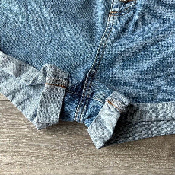 Topshop Paperbag Waist Button Fly Jean Shorts - Picture 4 of 11